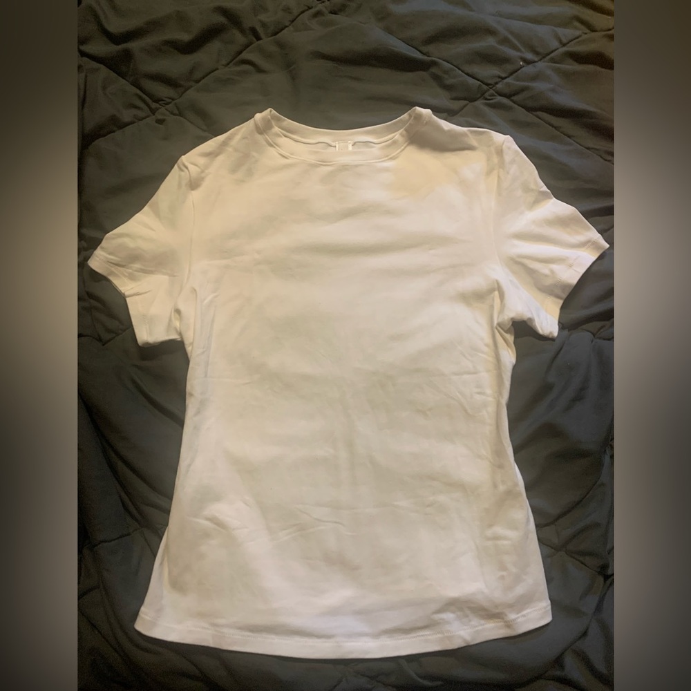 Skims marble shirts